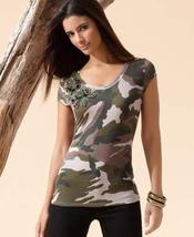 I.N.C. International Concepts Women&#39;s Utility Chic Camo Green Sequined T-shirt X - £18.60 GBP