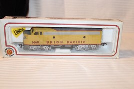 HO Scale Bachmann, F-9A Diesel Locomotive, Union Pacific, Yellow, #1468 - £78.41 GBP