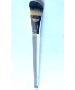 CLINIQUE FOUNDATION BRUSH FREE SHIPPING RARE - $658.95 MXN