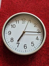 Unity Wall Clock, Hastings, Silent Sweep, Modern, Silver, 22 cm / 8.6-inch - $8.74