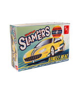 AMT 1998 Chrysler Concorde Slammers 1/25 Scale Plastic Snap Model Kit #1... - £17.02 GBP