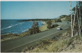 Vintage Postcard A Scenic Highway... Vacationland Scene.  Vtg Car  A5 - £3.55 GBP
