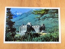 Vintage Color Postcard, Banff Springs Hotel, Alberta, Canada - £3.78 GBP