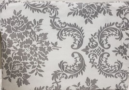 Vinyl Flannel Back Printed Tablecloth,52&quot;x108&quot;Oblong, GREY FLOWERS DESIGN,Broder - £12.65 GBP