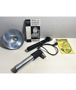 Vintage Heiland Synchro-Mite Reflex Flash Unit &amp; Shutter Cord C Battery - $364.14 MXN