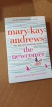 The Newcomer: A Novel [New Book] Paperback - £7.56 GBP