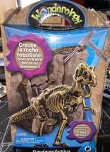 Wonderology Science Kit Fossil Discoveries - Fossils Make Poseable T-Rex - $459.10 MXN
