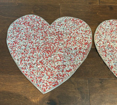 Cupcakes &amp; Cashmere Beaded Heart Shaped Charger Placemat New 15” Red Silver - £23.48 GBP