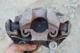 2003-2009 w211 MERCEDES E350 E320 E500 LEFT REAR DRIVER SIDE BRAKE CALIPER V660 image 4