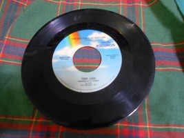 45 RPM: Terri Gibbs &quot;Somebodys Knockin&#39; &quot;; 1980 Vintage Music Record LP - £3.15 GBP