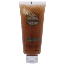 Almond Shower Scrub - $553.55 MXN