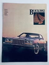 1982 Buick Riviera, Electra Dealer Showroom Sales Brochure Guide Catalog - $9.45