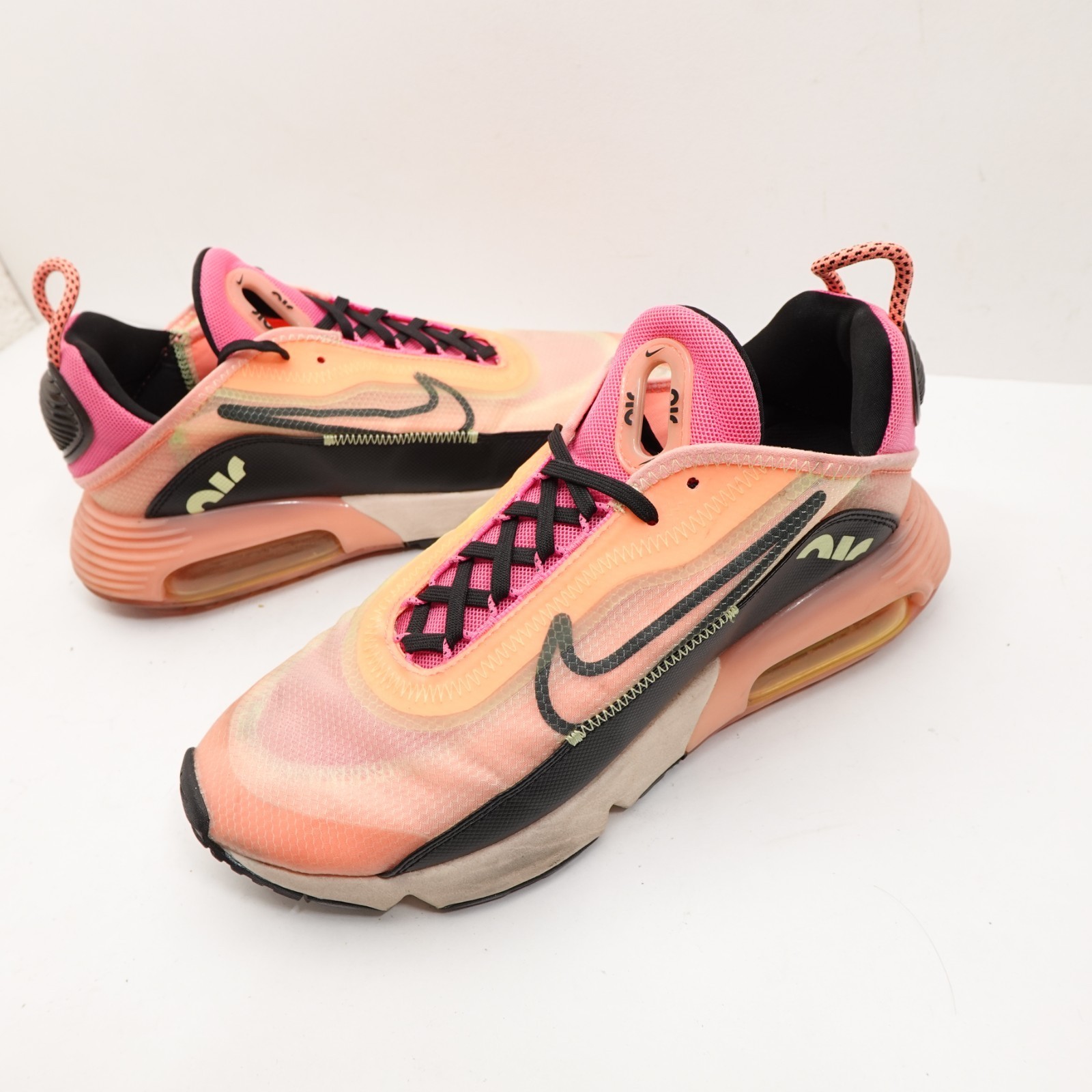 Size 8.5 Nike Womens Air Max 2090 ‘neon Highlighter’ Running Sneakers Shoes - $40.49