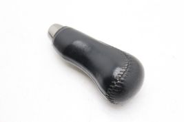 03-08 SUBARU FORESTER A/T SHIFT KNOB E1788 image 2