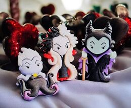 Disney Ursula Cruella De Vil &amp; Maleficent Buttons Boutons Botones 3pc Se... - $14.27