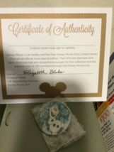 Frozen Olaf Disney Movie Club Pin VIP With Certificate Of Authenticity NEW - $10.00
