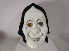 Vintage Happy Ghost Face Sarah Spook Scream Mask Hard Plastic FUN WORLD - £26.17 GBP