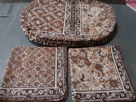 Oval Quilted Placemats Brown Cream Ruffled Edge Set 5 w/ Napkins 1980s - £18.14 GBP