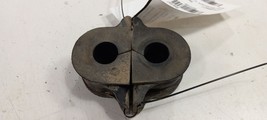 Cadillac SRX Sway Bar Bushing Mounting Bracket 2011 2012 2013 2014Inspec... - $20.96