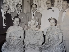 1950&#39;s Photo Men And Women Formal Dress 8X10 Vintage Group Photo Black &amp; White - £5.12 GBP