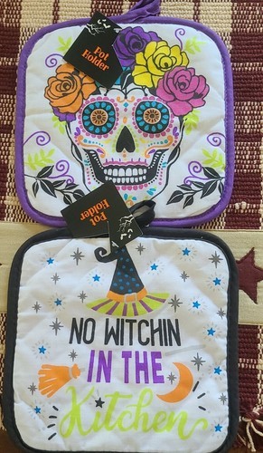 Happy Halloween Novelty Treat Bag Filled with Holiday Decor (5) Item image 3
