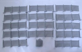 Lot of 14 Dept. 56 Snow Village Chain Link Fence Extensions Plus Gate FLAWLESS - £31.96 GBP