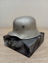 WW1 casco alemán M16 - modelo de plástico a escala - deco - peso del papel - $45.03