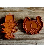 Vintage Hallmark Set Of 2 THANKSGIVING 4” Cookie Cutters Turkey &amp; Pilgrim - £6.94 GBP