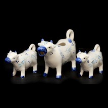 Blue And White Cow Creamer Salt And Pepper Shakers Floral Japan Vintage - $19.77