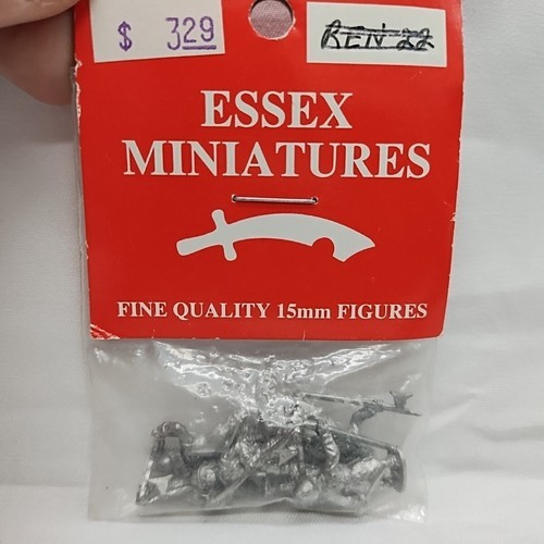 Essex Miniatures ECW CMD Srgt W/ Helmets 15mm Metal Miniatures REN22 - $14.84