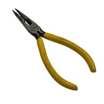 Klein Tools D203-6 6 in. Standard Side Cutting Long Nose Pliers-Nice Used - £14.20 GBP