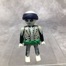 Playmobil Glow n Dark Ghost Pirate/Skeleton Figure - £5.37 GBP