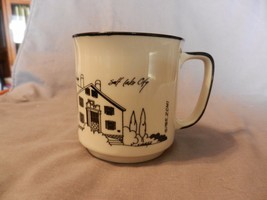 Salt lake City Beehive House, Lion House Ceramic Coffee Cup 1985 from ZCMI (M) - £15.84 GBP