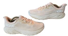Hoka Arahi 7 Running Shoes Standard Vanilla/Cream Women's 10B - $720.99 MXN Hoka Arahi 7 Running Shoes Standard Vanilla/Cream Women's 10B - $720.99 MXN