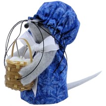 Mouse Knitter Holding Basket with Yarn, Blue Daisy Print Dress and Hat, ... - £7.13 GBP