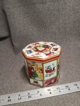 Old World Santa Claus Collectible Tin Box Empty  - £11.18 GBP