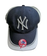 New York Yankees MLB Twins Enterprise Embossed Strapback Baseball Hat Ca... - £15.68 GBP