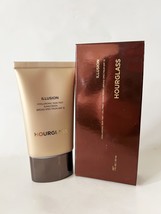 Hourglass illusion Hyaluronic Skin Tint Shade &quot;Shell&quot; 1oz/30ml Boxed  - £43.91 GBP