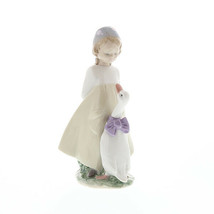 Nao by Lladro  02000533 My Friend Goose  - £121.38 GBP