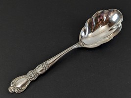 1847 Rogers Bros HERITAGE Casserole Spoon 9" Silverplate 1953 - £11.66 GBP