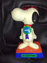 Vtg 1971 Peanuts Snoopy It's Hero Time Award United Feature Figurine 5.7... - $21.80