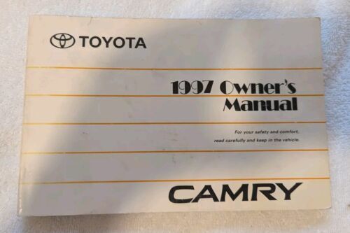 1997 Toyota Camry Owner&#39;s Manual OEM OM33455U - $11.60