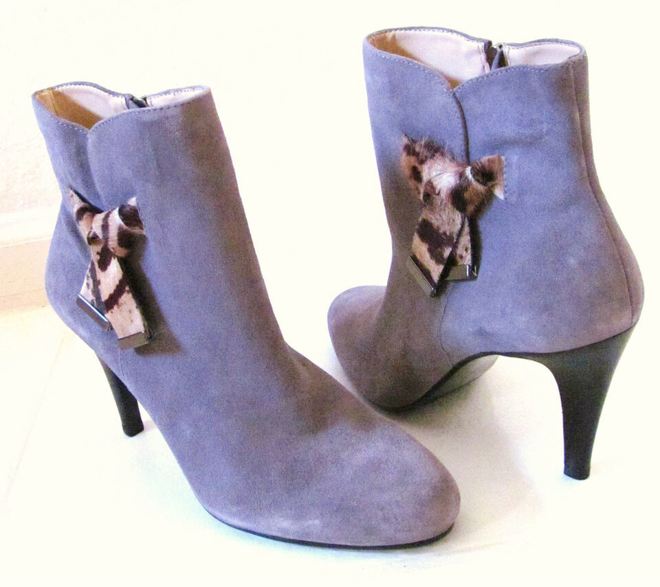 Primary image for TALBOTS Ankle Boots Booties Shoes Animal Print Hi Heel Brazil Women's 8 M NEW