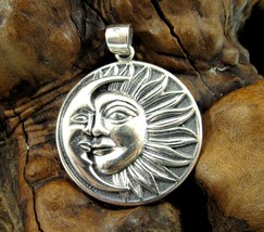 Handcrafted Solid 925 Sterling Silver Crescent Moon &amp; Sun w/Faces &amp; Rays Pendant - £16.53 GBP