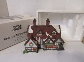 DEPT 56 55557 HERITAGE VILLAGE ASHBURY INN BUILDING  NO CORD  D15 - $320.04 MXN