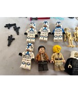 Lot Lego Minifigures  STAR WARS Blue STORMTROOPERS Luke, weapons,pilots ... - £70.02 GBP