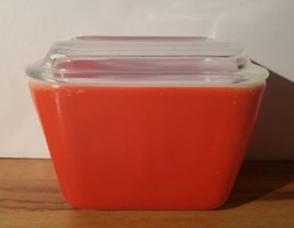 Vintage Pyrex Red Primary Color Refrigerator Dish 501 B  - £18.56 GBP