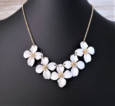 Vintage Necklace - White &amp; Gold Tone Flowers - $12.99
