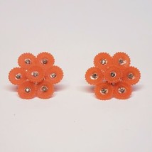Vintage Women&#39;s Screw-back Orange Flower Earrings Very Pretty &amp; Unique - $14.15