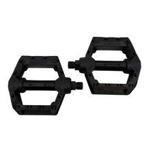 Wellgo LU-205 Black Composite Platform Bicycle Pedals with Reflectors Pair - $11.04